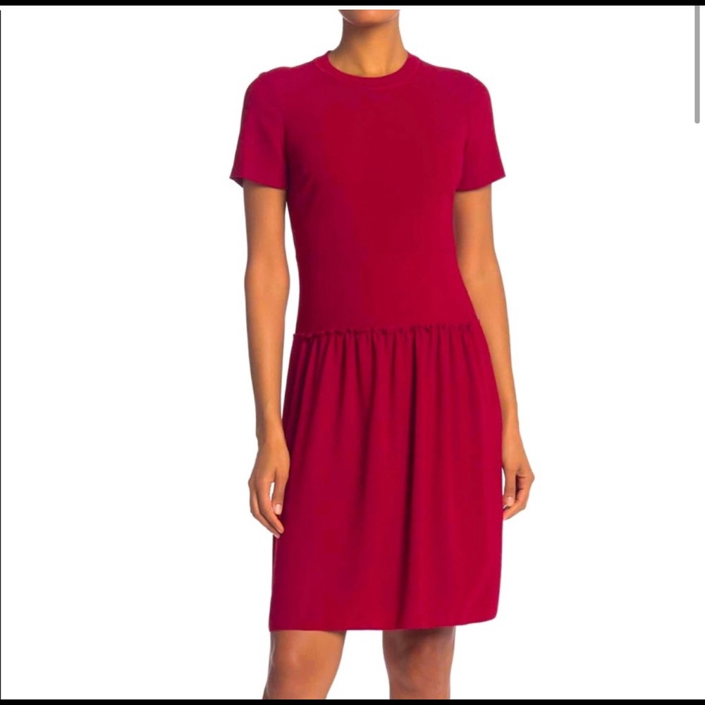 Beautiful summer dress perfect for work or party